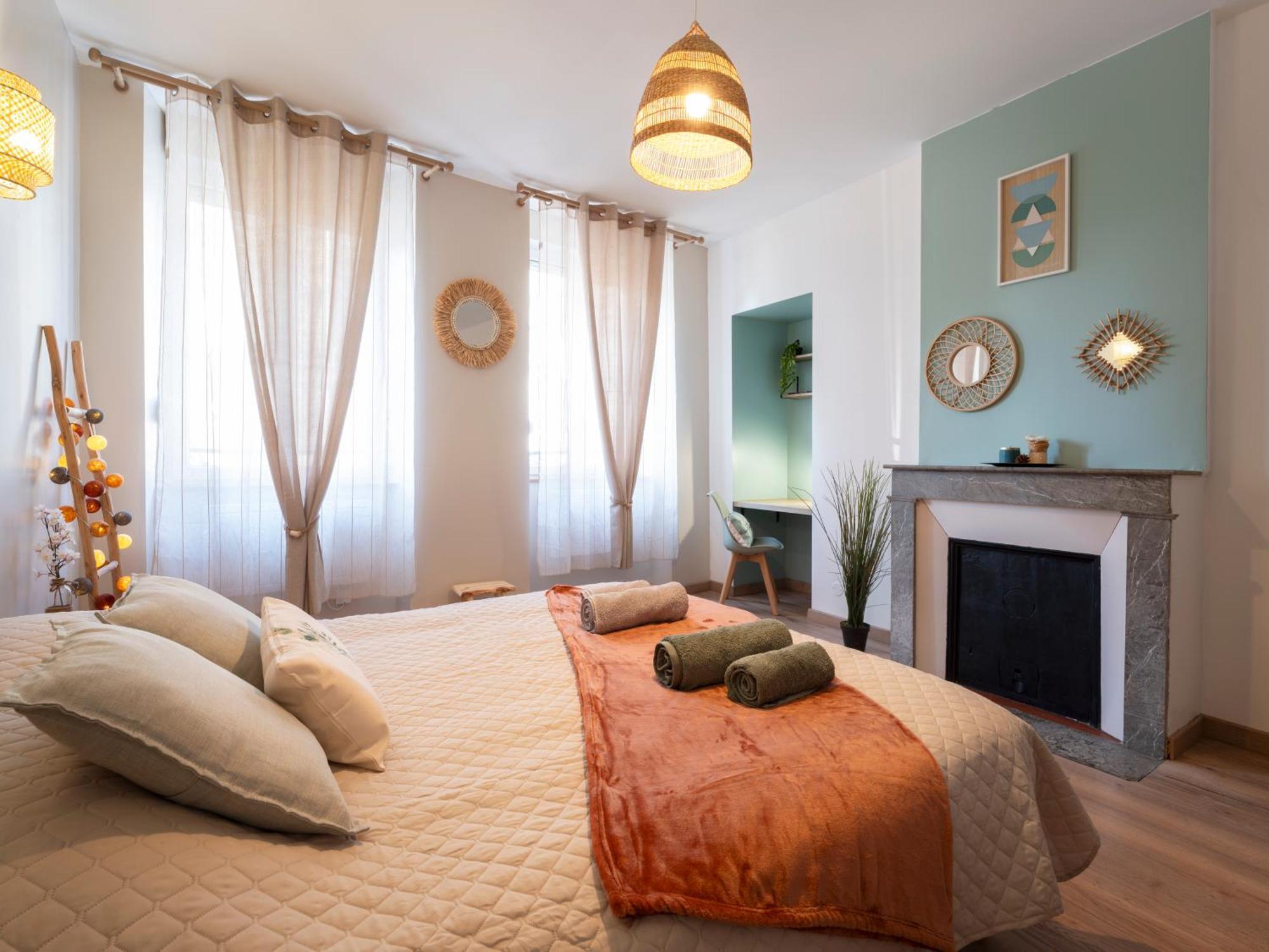 Clairchene - Cosy Centre Parking Spacieux Familial Verdun-sur-Meuse Exterior foto